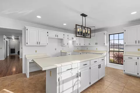 Kitchen - 735 W Hwy 72 Hwy W, Walnut, MS 38683 photo 2 of 3