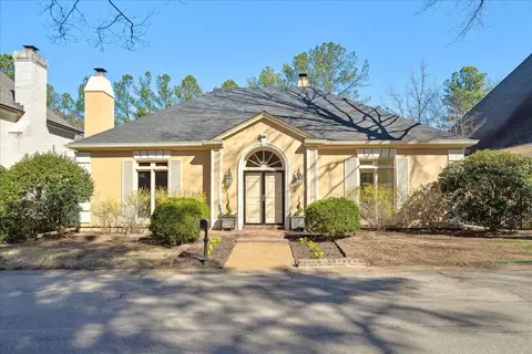 6382 N Massey Hill Dr, Memphis, TN 38120