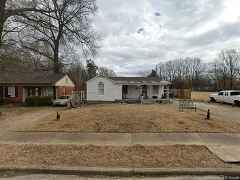 1850 Davis Cir, Memphis, TN 38128