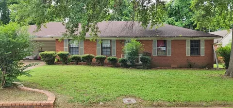 3313 Earl Dr, Memphis, TN 38128