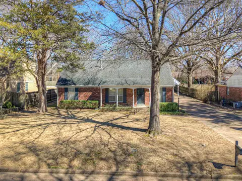 2530 Rosehaven St, Germantown, TN 38138