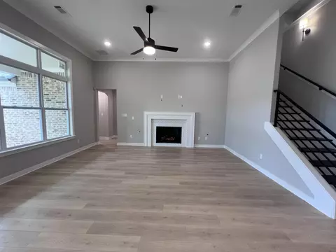 Living - 10264 Liam Ln, Collierville, TN 38017 photo 1 of 2