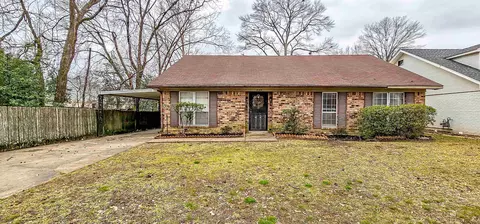 5185 Helene Rd, Memphis, TN 38117