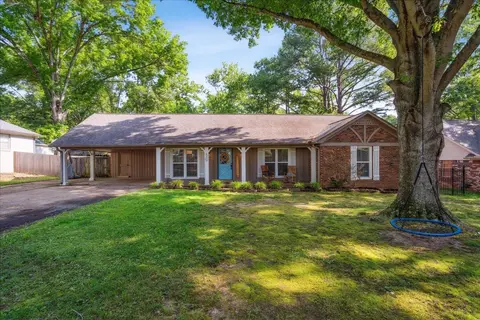 500 Duscoe St, Collierville, TN 38017