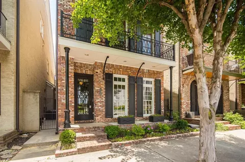 621 S Front St, Memphis, TN 38103