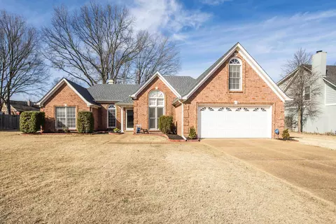 612 Scarlett Ohara Dr, Collierville, TN 38017