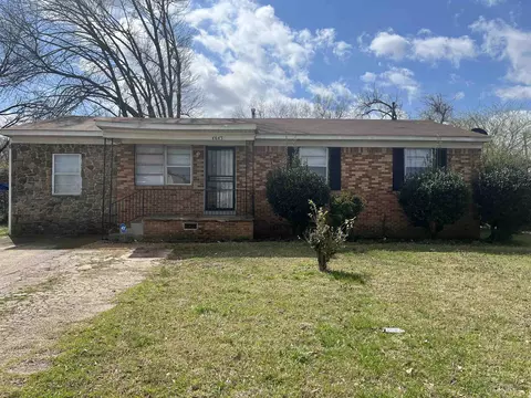 4643 Cottonwood Rd, Memphis, TN 38118