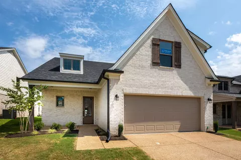 325 St Andrews Dr, Oakland, TN 38060