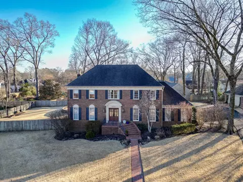 2272 Wilderness Cv, Germantown, TN 38139
