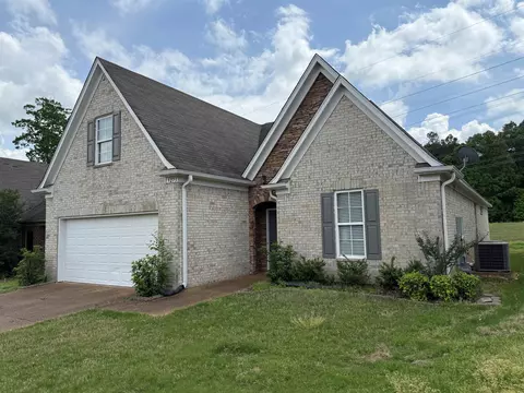 9275 Windy Meadow Ln, Cordova, TN 38016