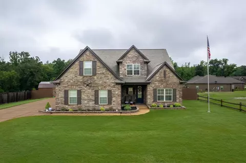 181 Cherrybark Dr E, Atoka, TN 38004