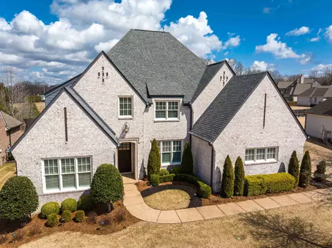 440 Shambala Dr, Fisherville, TN 38017