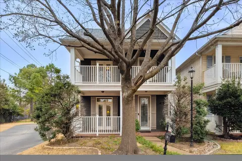 126 Island Bluff Dr, Memphis, TN 38103