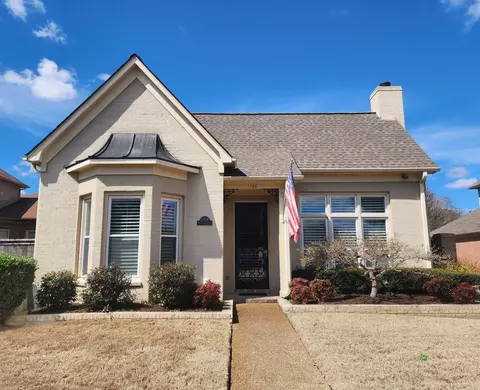 1768 N Yancey Cir, Collierville, TN 38017