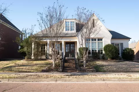 922 S Colbert St, Collierville, TN 38017