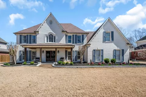 1566 Collingham Dr, Collierville, TN 38017