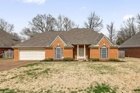6302 Daybreak Dr, Bartlett, TN 38135