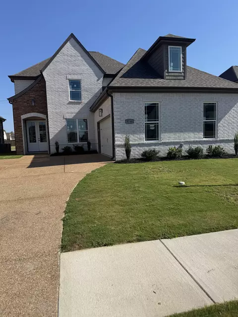 9746 Ryder Springs Dr, Cordova, TN 38018