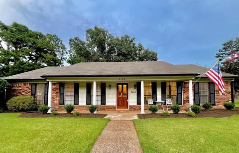 2138 Sonning Dr, Germantown, TN 38138