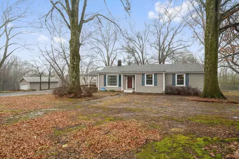 7548 Bluff Rd, Millington, TN 38053