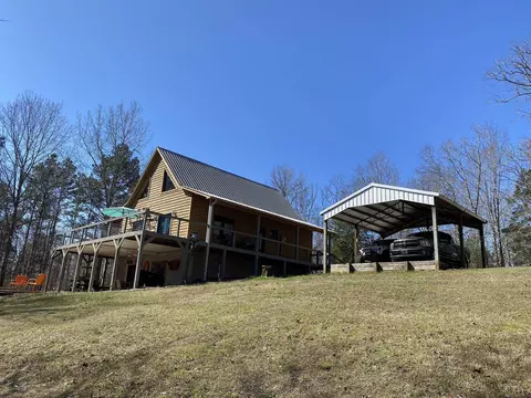 519 Ed Barham Rd, Bethel Springs, TN 38315