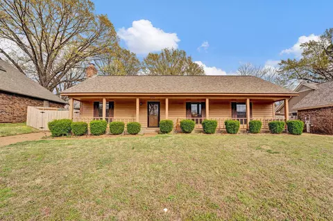3792 Stonehill Dr, Bartlett, TN 38135