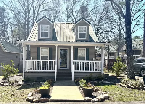 55 Cody Cv, Iuka, MS 38852