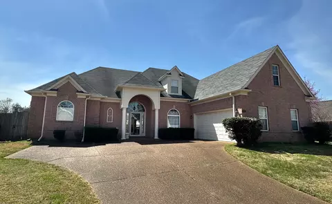 8579 May Orchard Lane Ln, Cordova, TN 38016