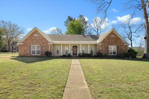 3054 Circle Gate Dr, Germantown, TN 38138