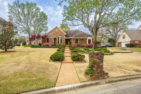 3543 Neyland Dr, Collierville, TN 38017