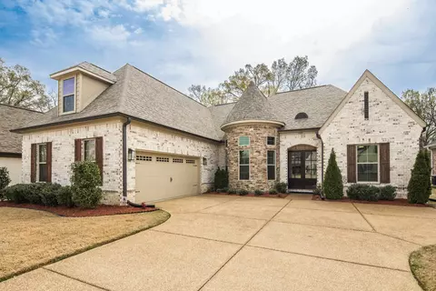 3243 Tina Renee Ln, Nesbit, MS 38651
