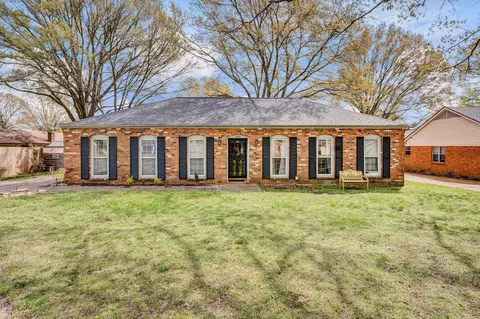 3086 Altruria Rd, Bartlett, TN 38134