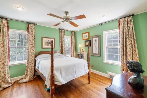 Bedroom - 30 S Alicia Dr, Memphis, TN 38112 photo 1 of 5