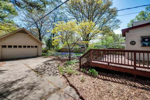 Exterior - 30 S Alicia Dr, Memphis, TN 38112 photo 4 of 15