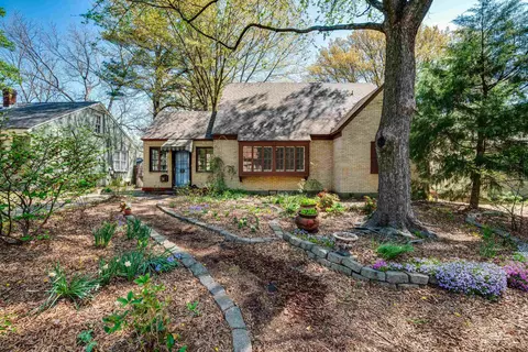 Exterior - 30 S Alicia Dr, Memphis, TN 38112 photo 11 of 15