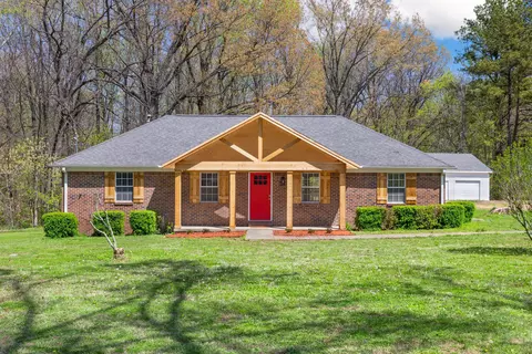 422 Huffman Dr, Brighton, TN 38011