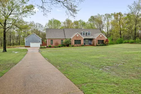 370 Alisha Dr, Rossville, TN 38066