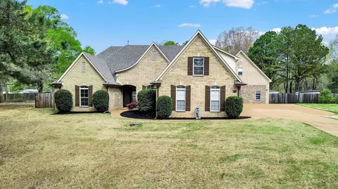 90 Oak Hollow Cv, Arlington, TN 38002