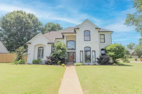 1249 Mintmere Dr, Collierville, TN 38017