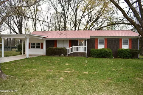 1012 Lake St, Bolivar, TN 38008