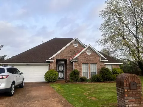 6650 W Spencer Forest Cv, Memphis, TN 38141