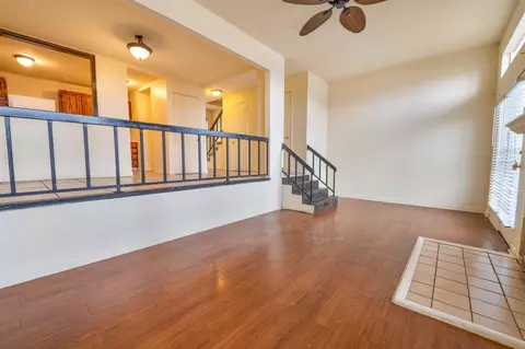 2407 W End Dr #A-2, Germantown, TN 38138