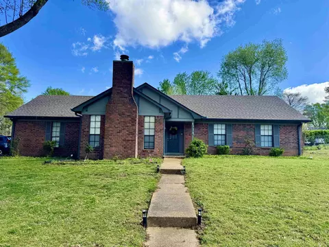 414 Easonwood Dr, Collierville, TN 38017