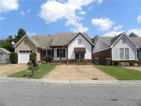 2242 Curbertson St, Memphis, TN 38134