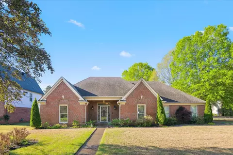 9565 Cherry Laurel Cv, Germantown, TN 38139