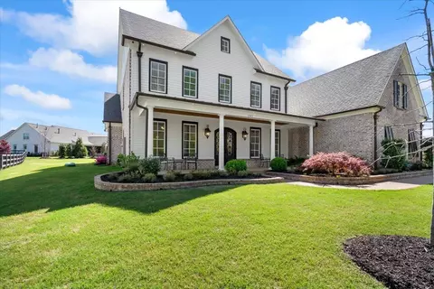 245 N Lake Rd, Piperton, TN 38017