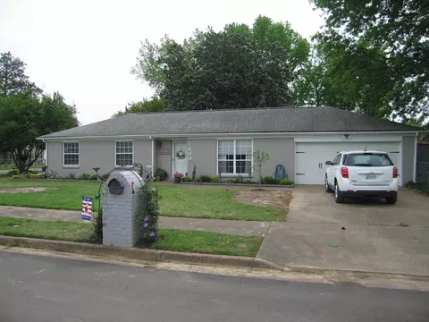 7800 Quito Rd, Millington, TN 38053