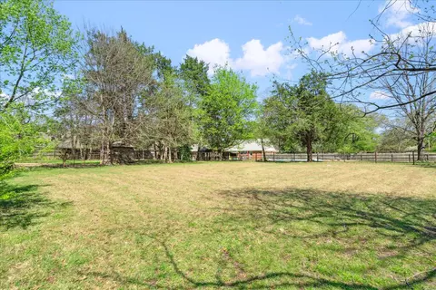 Exterior - 3869 Appling Rd, Bartlett, TN 38135 photo 11 of 12