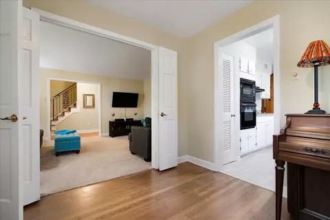 Entry Way - 3869 Appling Rd, Bartlett, TN 38135 photo 2 of 3