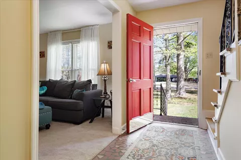 Entry Way - 3869 Appling Rd, Bartlett, TN 38135 photo 1 of 3